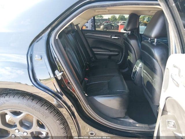 2023 CHRYSLER 300 TOURING L AWD 8