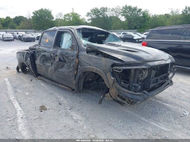 2019 RAM 1500 LARAMIE 4X4 5'7 BOX 1