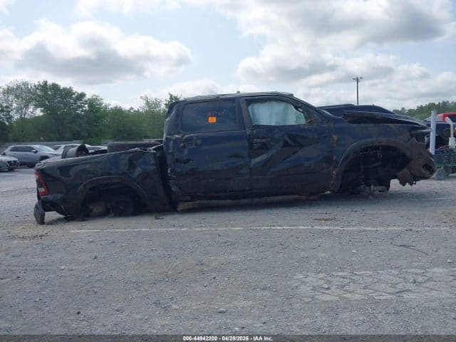 2019 RAM 1500 LARAMIE 4X4 5'7 BOX 13