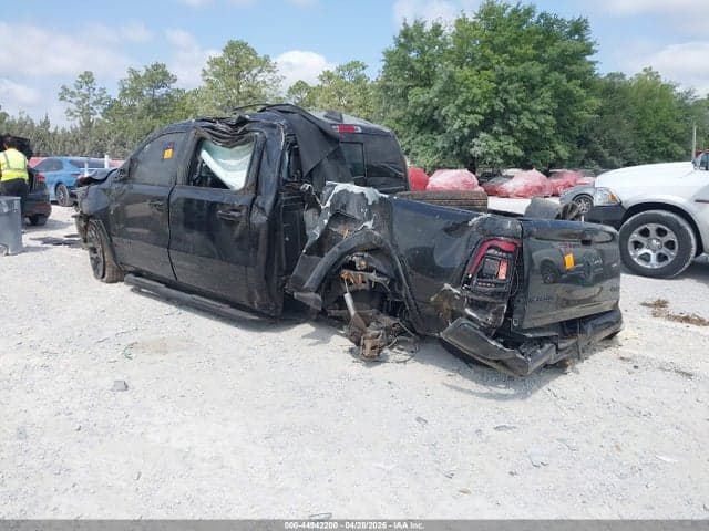2019 RAM 1500 LARAMIE 4X4 5'7 BOX 3
