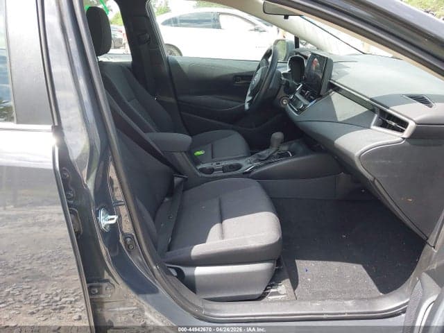 2024 TOYOTA COROLLA LE 5