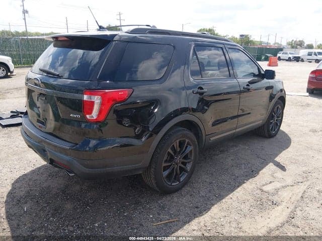 2019 FORD EXPLORER XLT 4