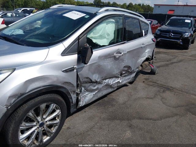 2017 FORD ESCAPE TITANIUM 6