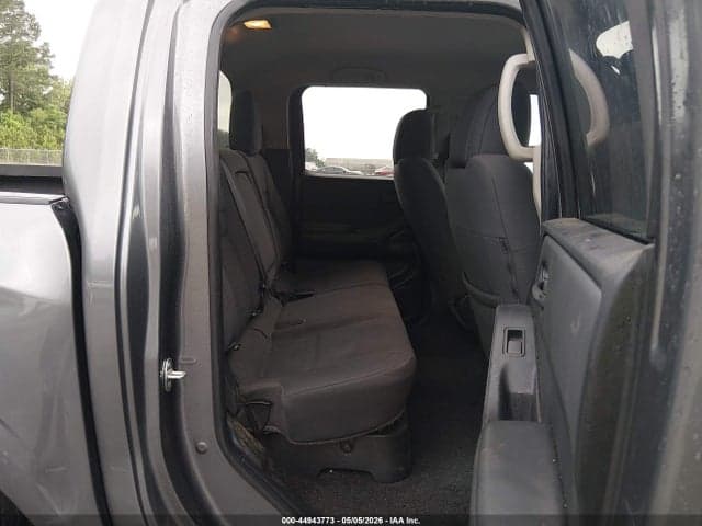 2022 NISSAN FRONTIER S 4X2 8