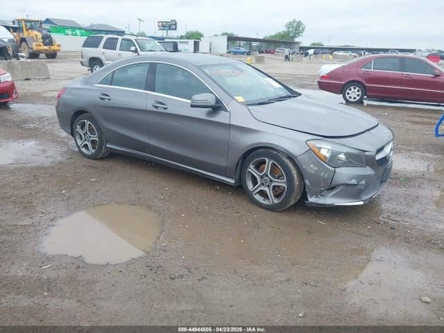 2018 MERCEDES-BENZ CLA 250 1