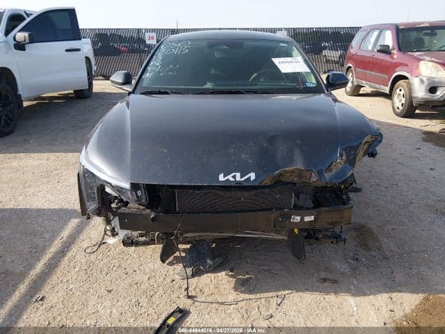 2025 KIA K4 LX 12