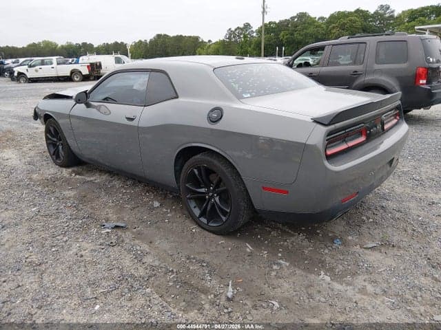 2018 DODGE CHALLENGER SXT 3