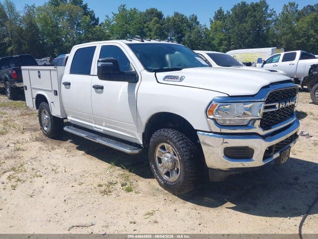 2023 RAM 3500 CHASSIS CAB 1
