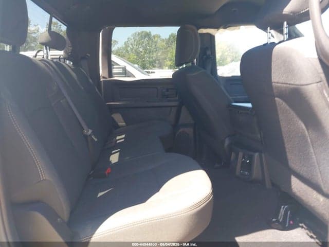 2023 RAM 3500 CHASSIS CAB 8