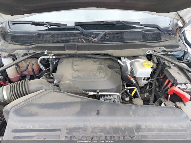 2023 RAM 3500 CHASSIS CAB 10