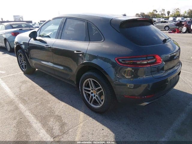 2017 PORSCHE MACAN 3