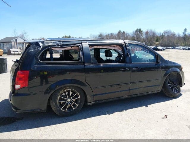 2017 DODGE GRAND CARAVAN GT 6