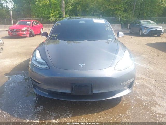 2019 TESLA MODEL 3 LONG RANGE/PERFORMANCE 10