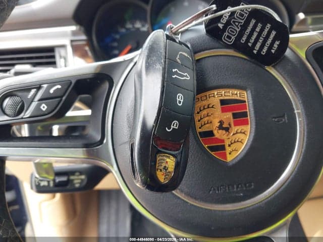 2017 PORSCHE MACAN S 11