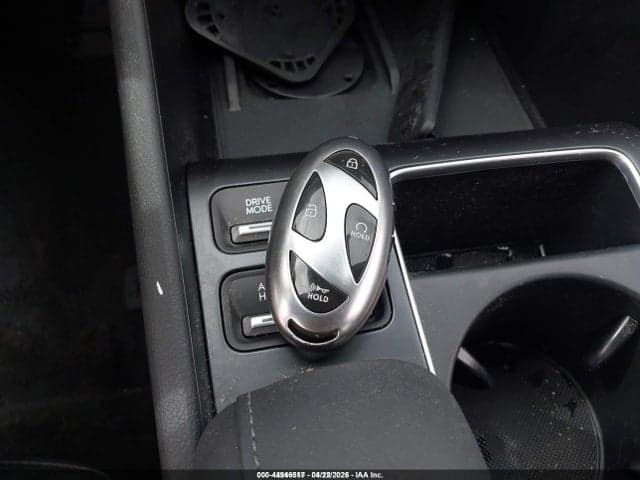 2025 HYUNDAI SONATA HYBRID LIMITED 11