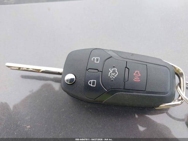2016 FORD FUSION SE 11
