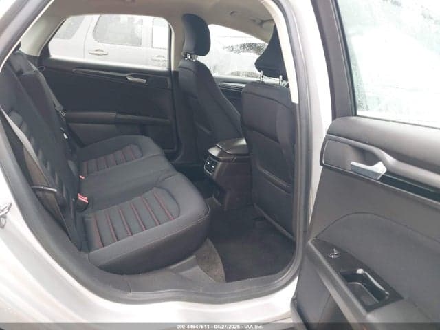 2016 FORD FUSION SE 8