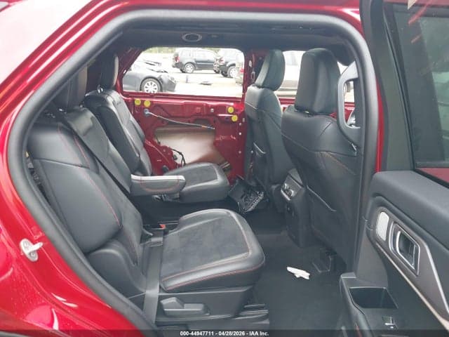 2025 FORD EXPLORER ST 8