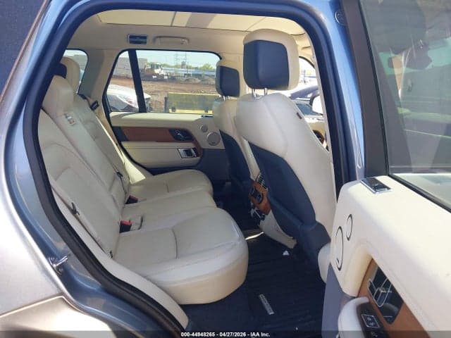 2020 LAND ROVER RANGE ROVER P525 HSE 8