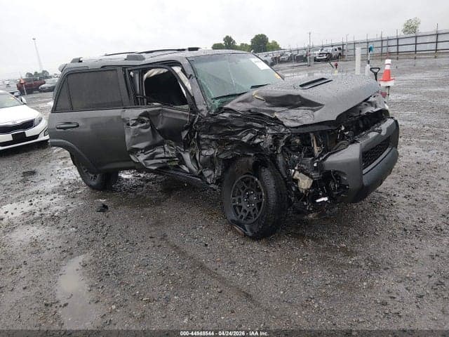 2018 TOYOTA 4RUNNER TRD OFF ROAD PREMIUM 1