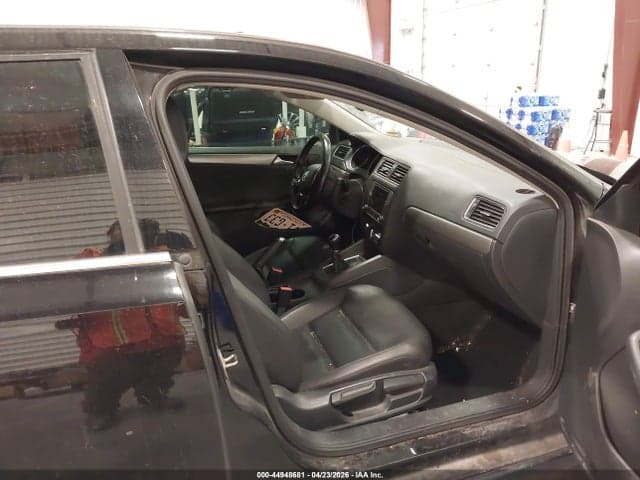 2017 VOLKSWAGEN JETTA 1.4T SE 5