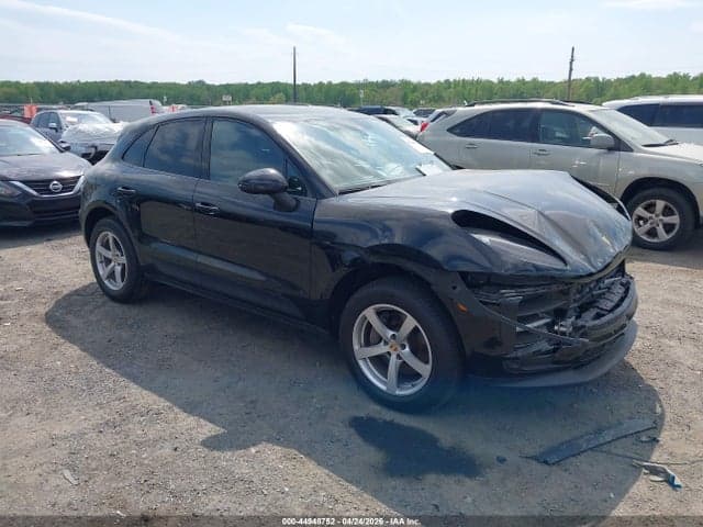 2019 PORSCHE MACAN