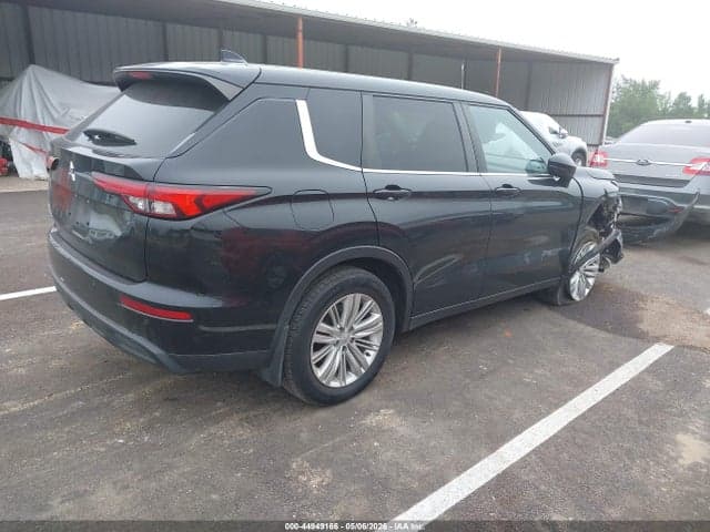 2022 MITSUBISHI OUTLANDER ES 2.5 2WD 4