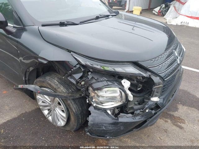 2022 MITSUBISHI OUTLANDER ES 2.5 2WD 6