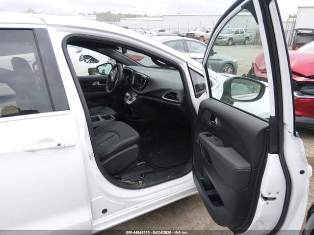 2025 CHRYSLER PACIFICA SELECT 5