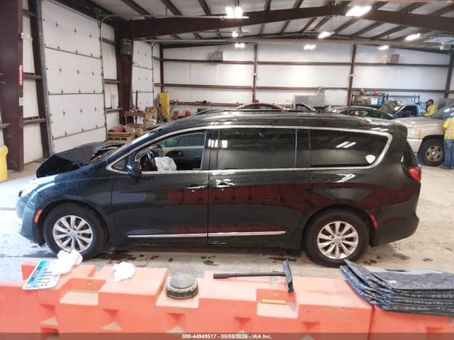 2017 CHRYSLER PACIFICA TOURING-L 15