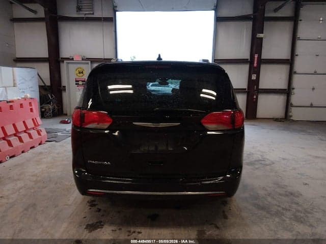 2017 CHRYSLER PACIFICA TOURING-L 17