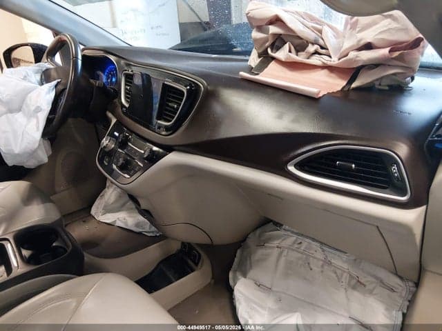 2017 CHRYSLER PACIFICA TOURING-L 5