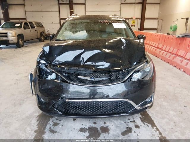 2017 CHRYSLER PACIFICA TOURING-L 6