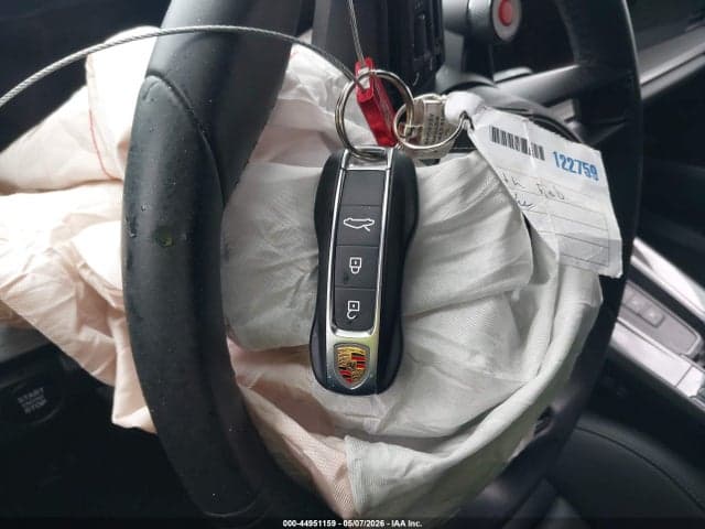 2025 PORSCHE 911 CARRERA 11