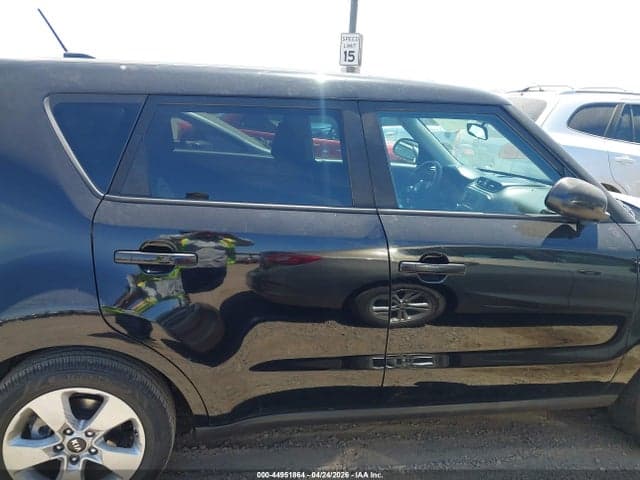 2017 KIA SOUL 12