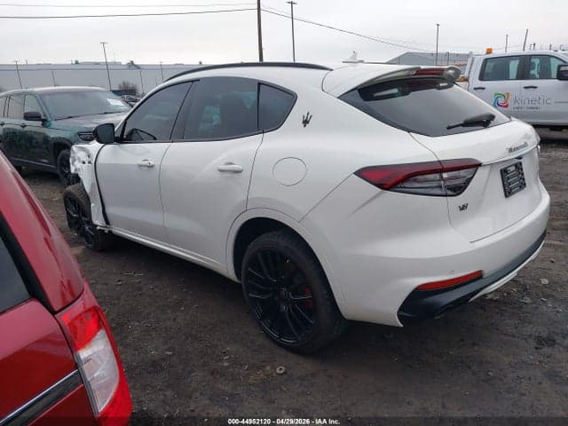 2022 MASERATI LEVANTE MODENA S 3