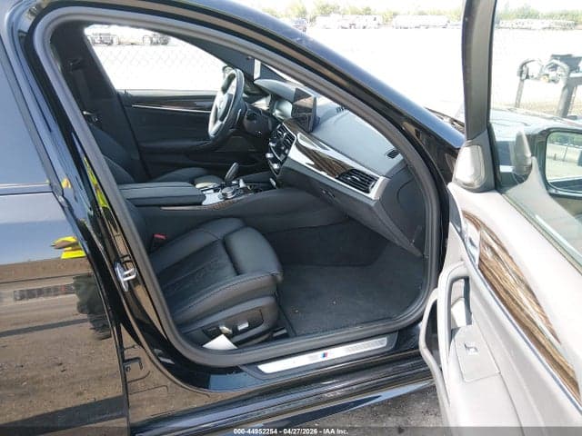 2023 BMW 530E XDRIVE 5