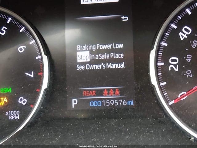 2021 TOYOTA RAV4 XLE 16