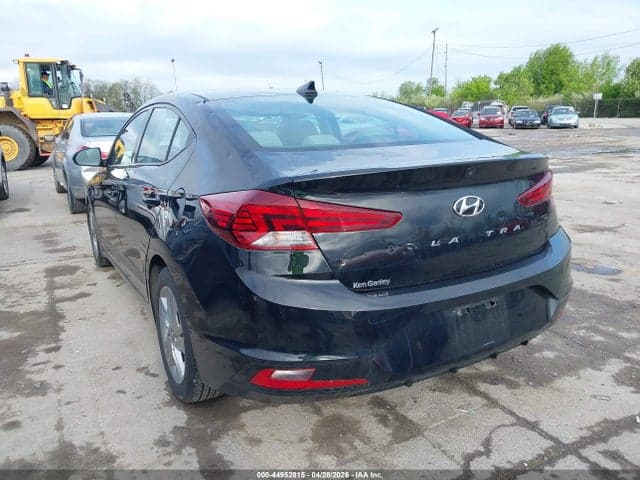 2020 HYUNDAI ELANTRA SEL 3