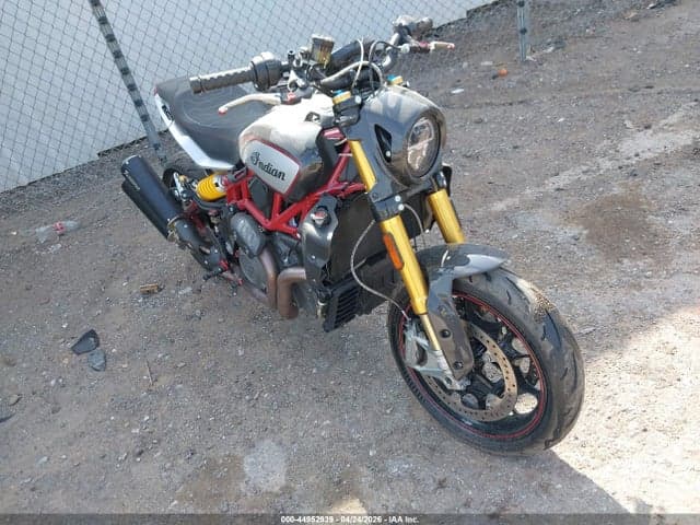 2022 INDIAN MOTORCYCLE CO. FTR R CARBON