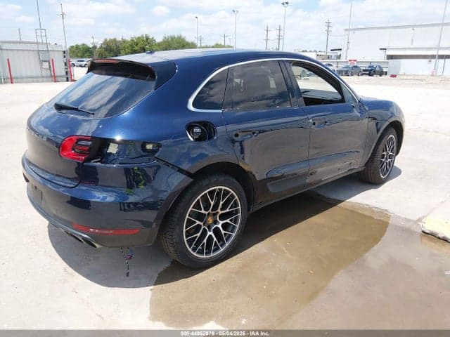 2017 PORSCHE MACAN S 4