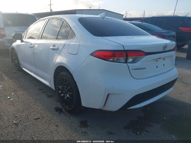 2022 TOYOTA COROLLA LE 3