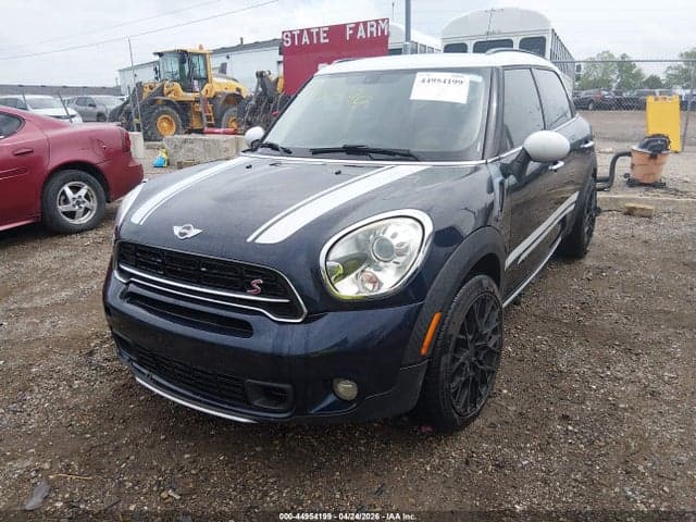 2015 MINI COUNTRYMAN COOPER 2