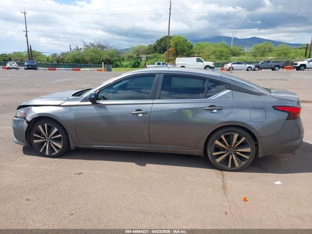 2022 NISSAN ALTIMA SR FWD 14