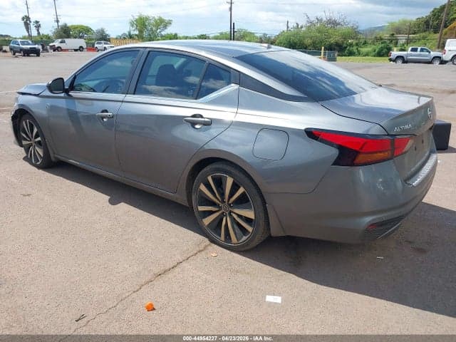 2022 NISSAN ALTIMA SR FWD 3