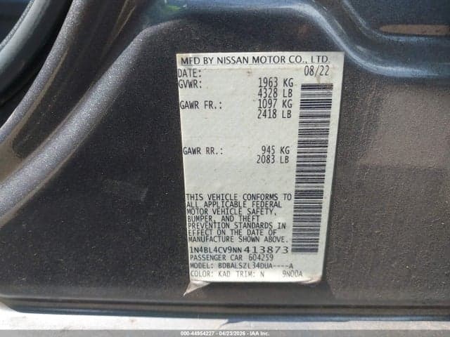 2022 NISSAN ALTIMA SR FWD 9