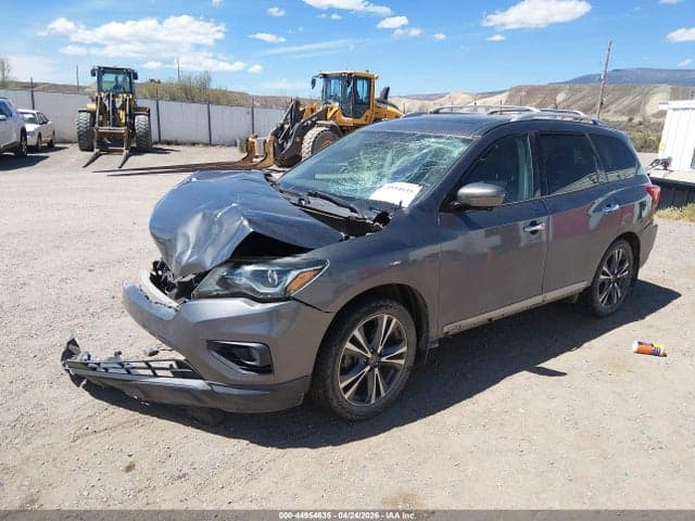 2017 NISSAN PATHFINDER PLATINUM 2