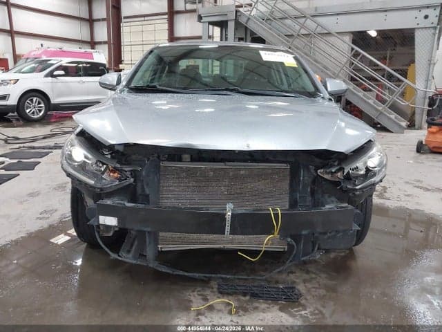 2017 HYUNDAI ELANTRA SE 13