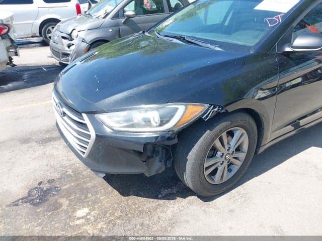2017 HYUNDAI ELANTRA SE 6
