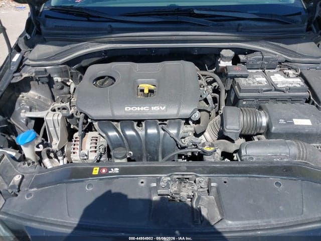 2017 HYUNDAI ELANTRA SE 10